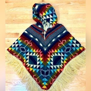 Kid poncho - wool alpaca